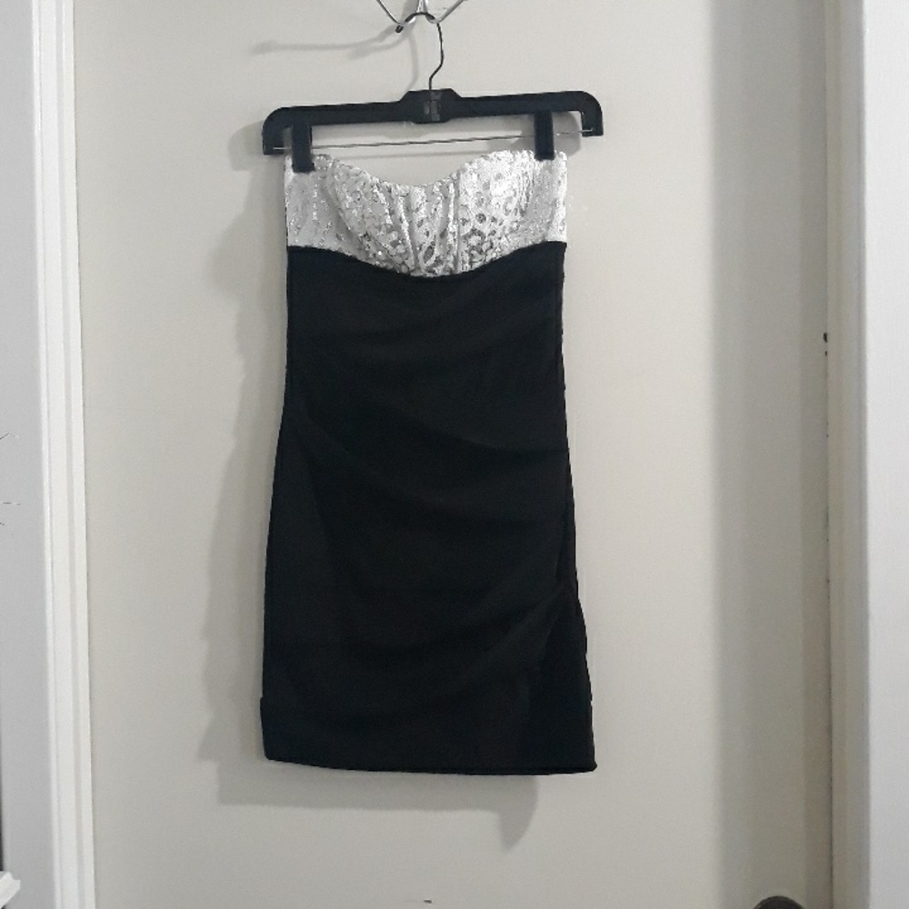 Emerald Sundae Mini Dress - Picture 3 of 7